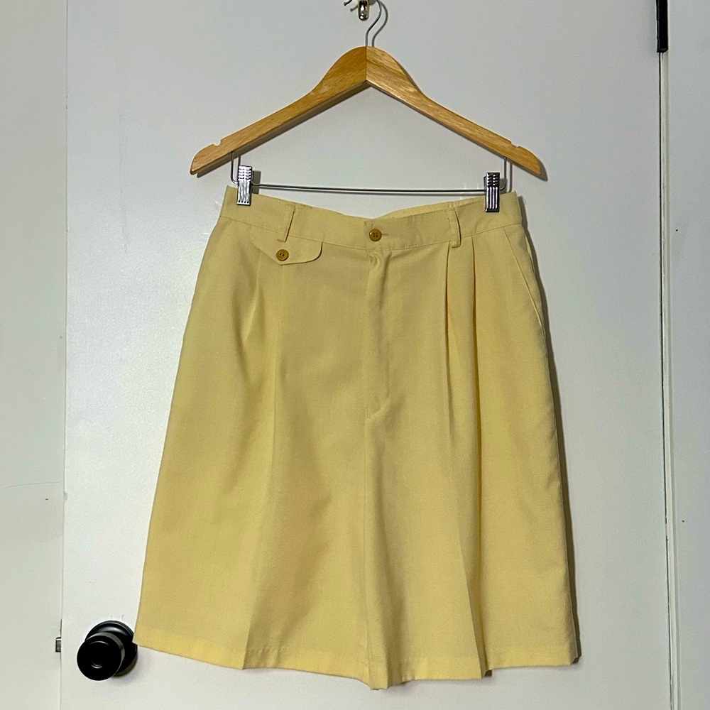 Vintage Pleated Shorts - Butter Yellow